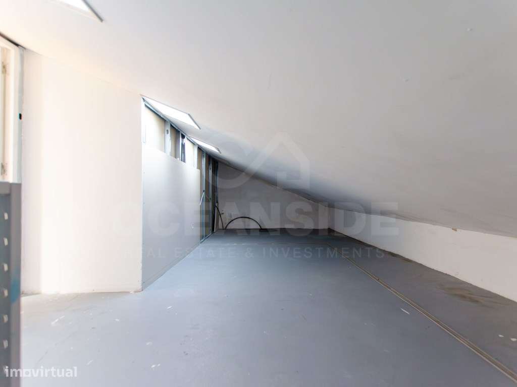 Moradia T4 + 1 em Tercena-49