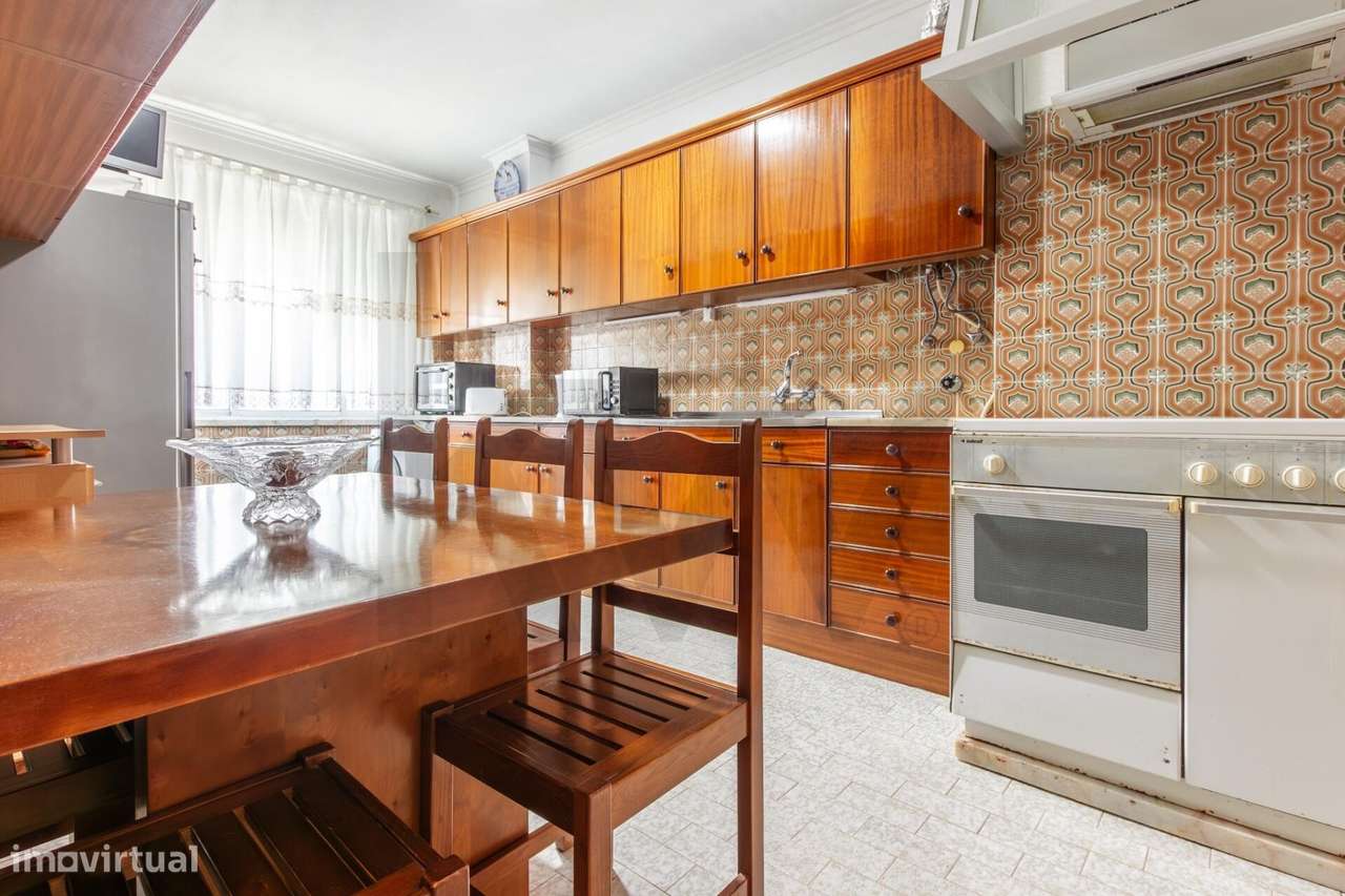 Apartamento T2, Casal de São Brás, Amadora - Uma casa para viver e cri-9