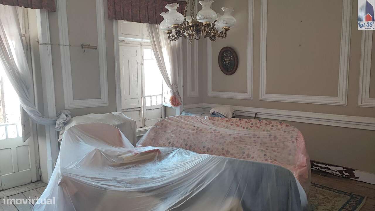 Prédio zona histórica de Beja - Grande imagem: 4/38