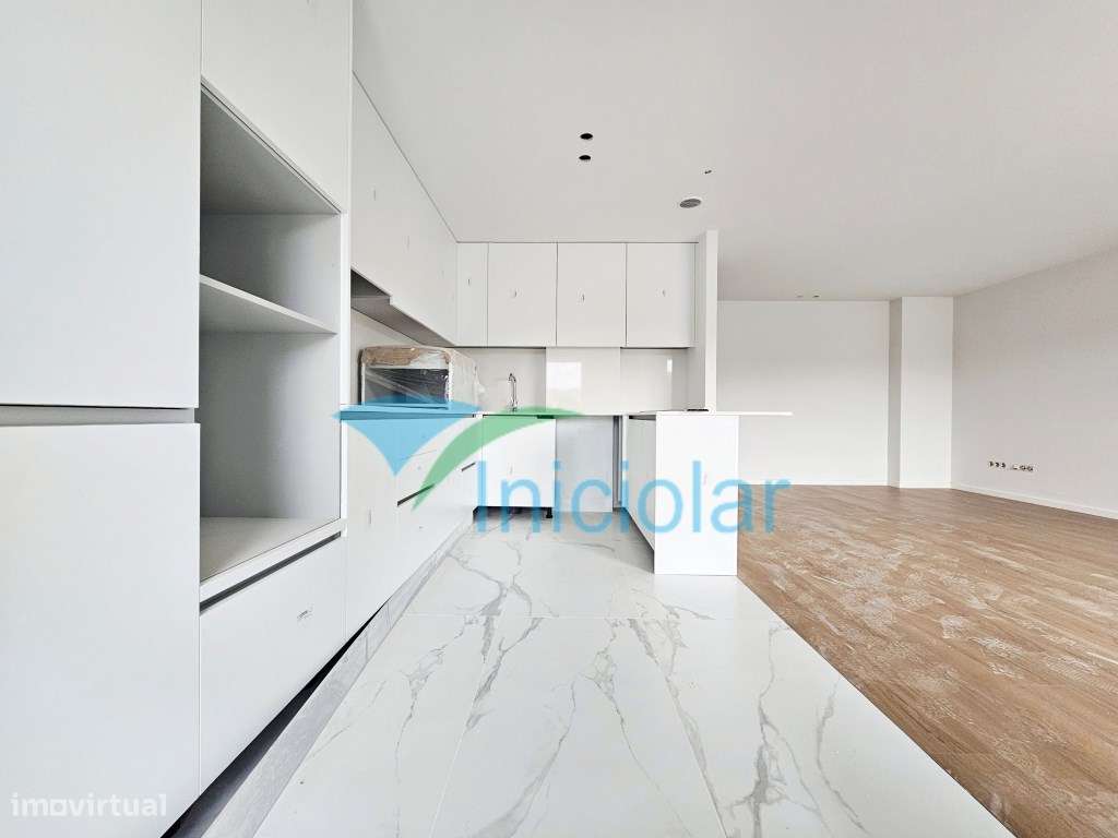 T3 Novo| Gueifães| Suite| G. Fechada - Grande imagem: 5/17