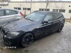 BMW Seria 3 335i xDrive Touring - 37