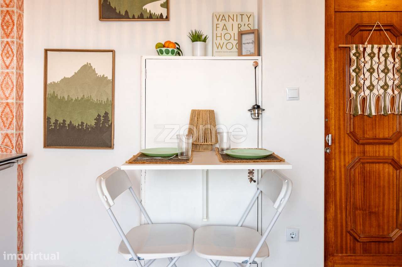 T0 com Terraço, Praça Velasquez - Grande imagem: 3/23