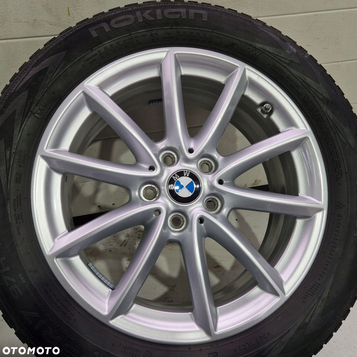 BMW X2 F39 X1 F48 225/55R17 IS52 5x112 - 9