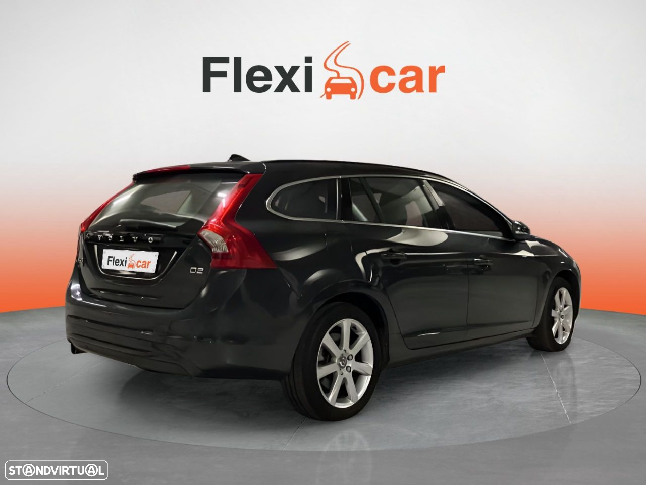 Volvo V60 2.0 D2 Momentum Geartronic - 7