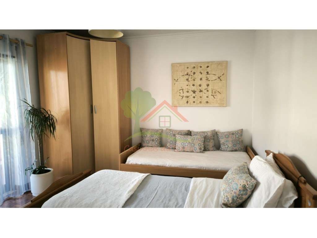 Moradia T5 com Vista de Mar Deslumbrante em Baleia, Carvoeira!-30