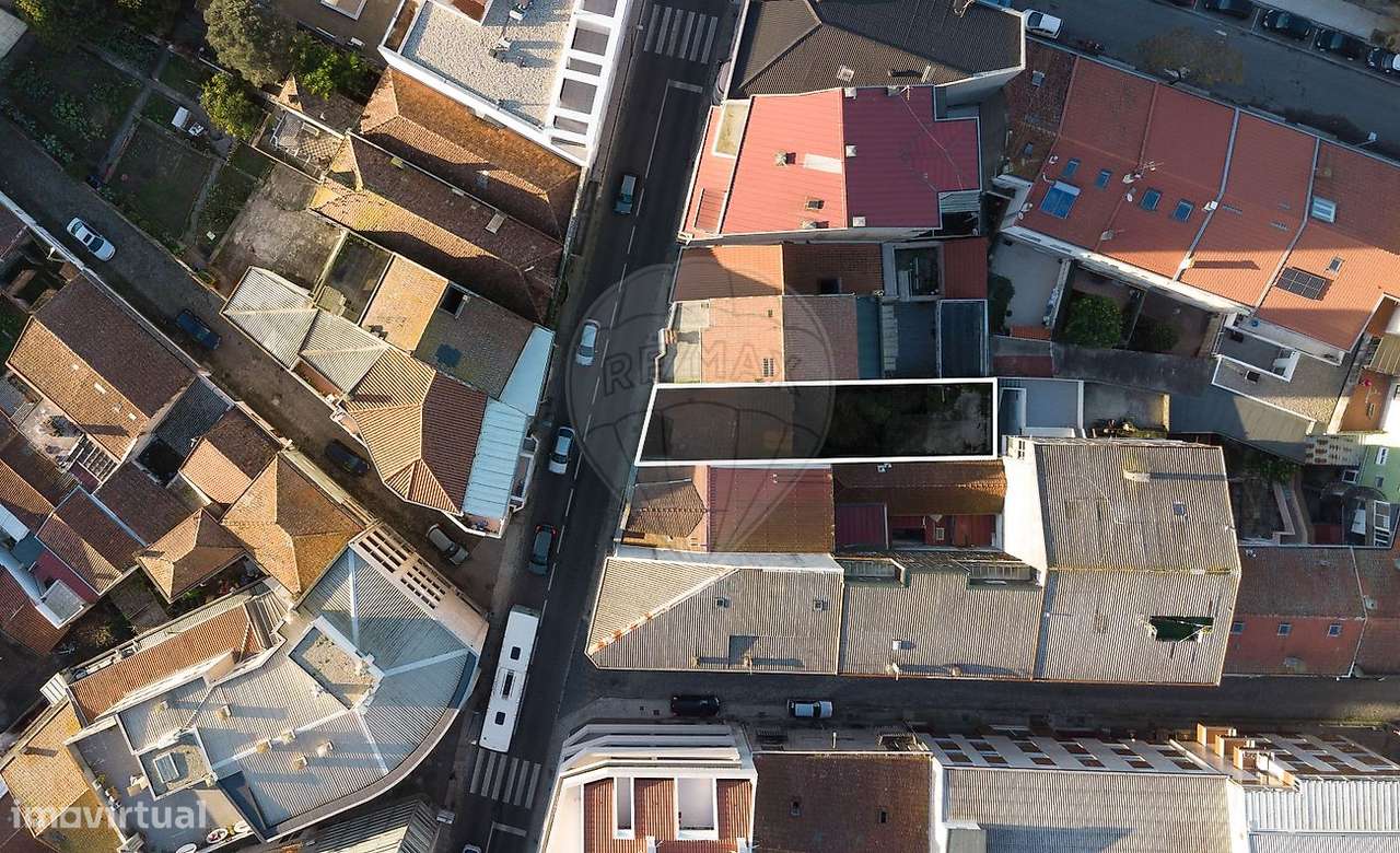 Moradia T6 para venda - Grande imagem: 4/8