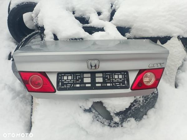 Honda City IV 4 lift klapa tył tylna srebrna - 1