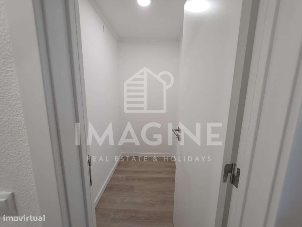 Apartamento T2 Remodelado e equipado em Setúbal-1