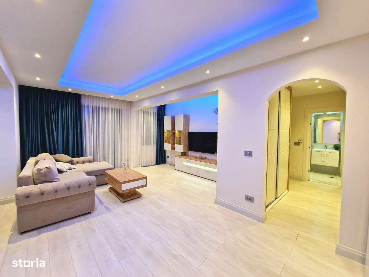 Apartament 3 camere lux Berceni Cartierul Solar proprietar