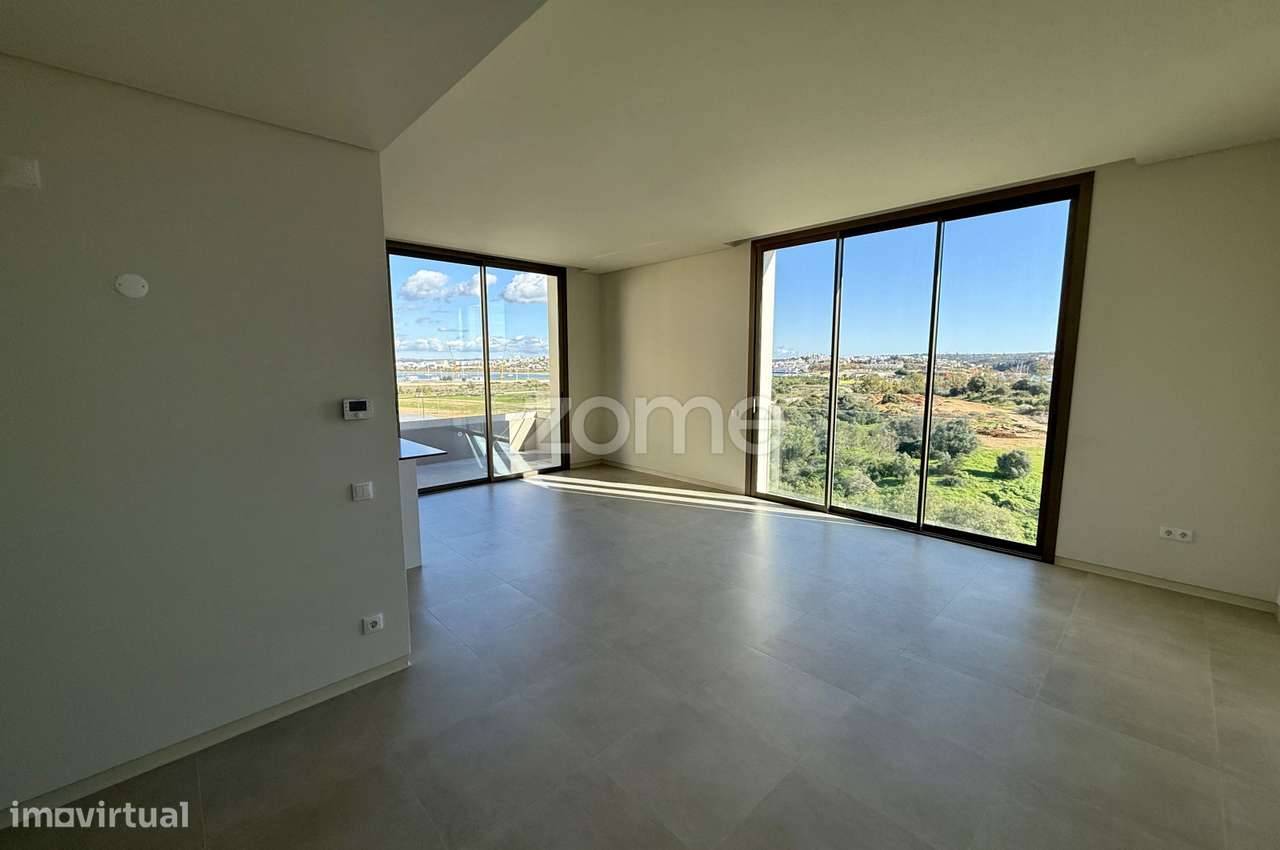 Apartamento T2 4º andar/esq - Empreendimento Quinta das Parreiras - Grande imagem: 2/28