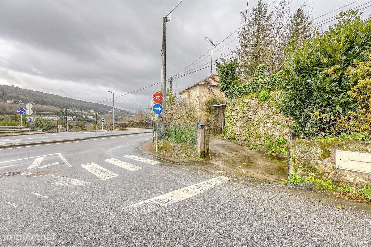 Moradia T2 para venda-18