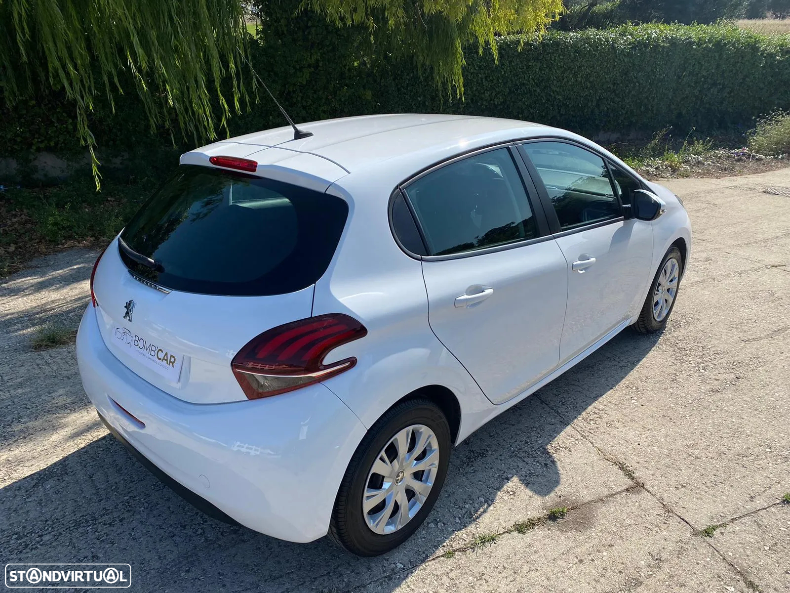 Peugeot 208 1.5 BlueHDi Active - 32