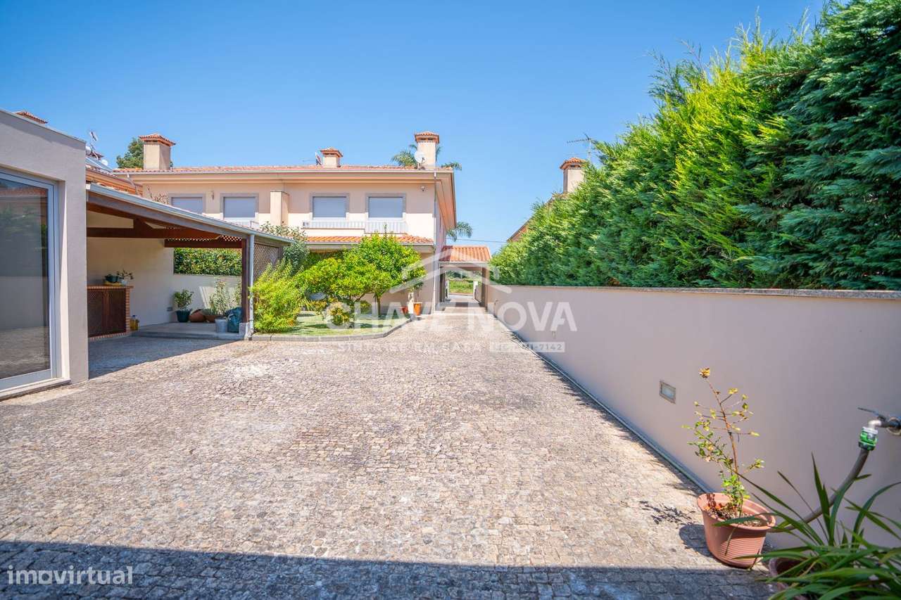 Moradia Geminada V3 c/ Jardim em São João de Ver (Sta. Maria da Feira) - Grande imagem: 5/24