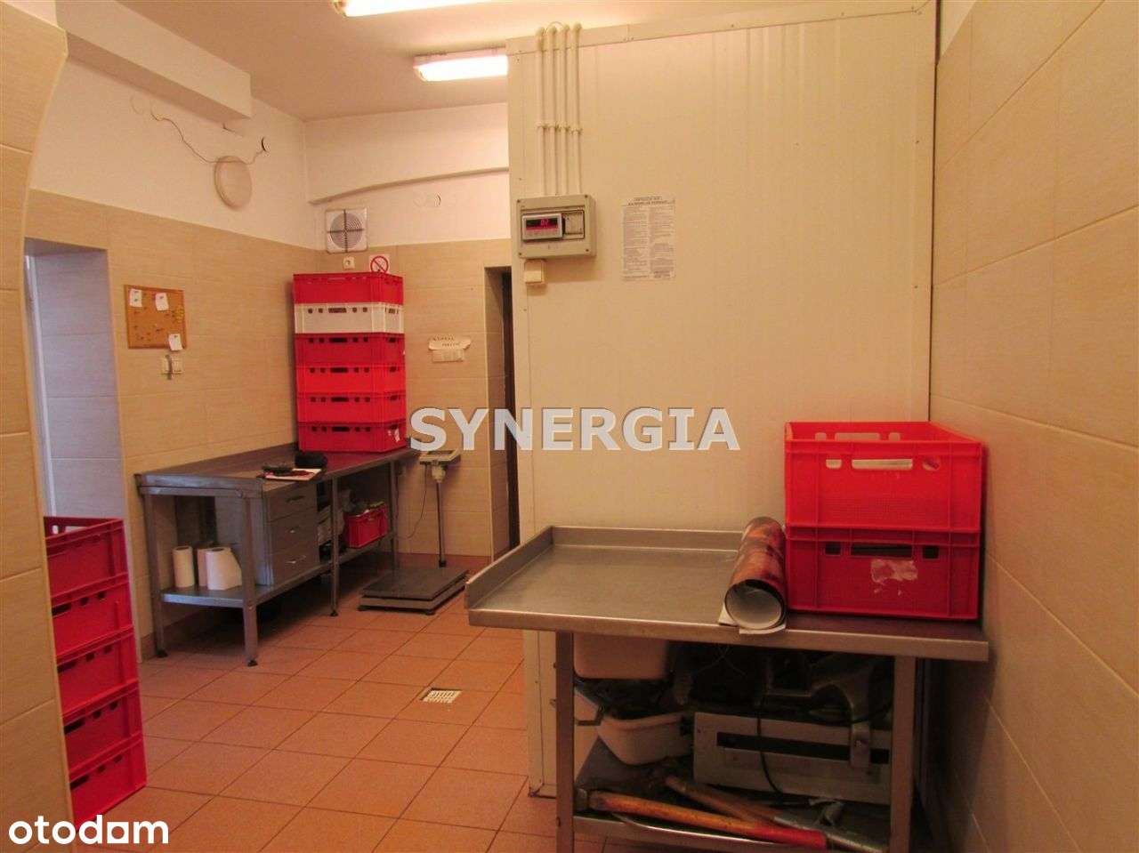 Lokal użytkowy na parterze w centrum-9