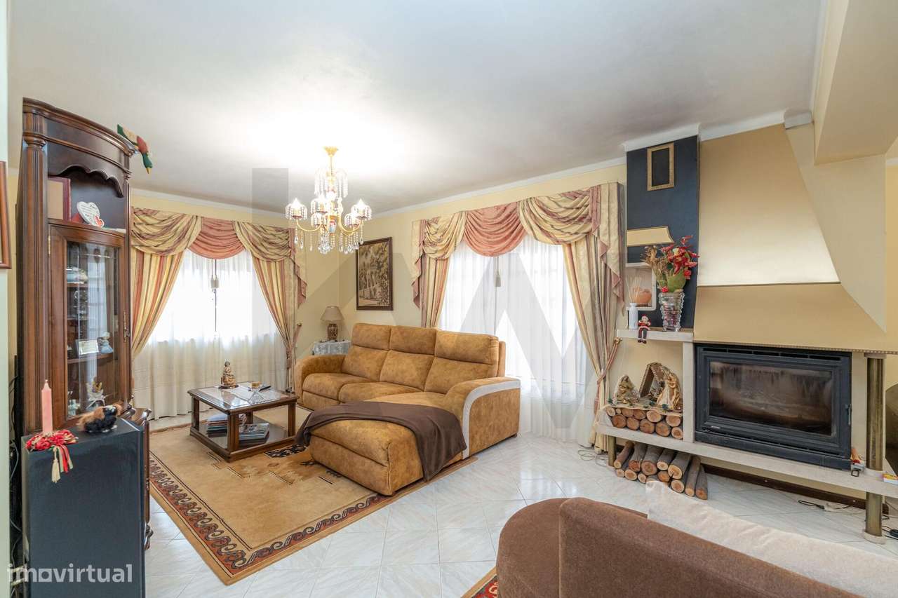 Moradia T4 com Garagem e Terreno em Souselas, Coimbra - Grande imagem: 4/37