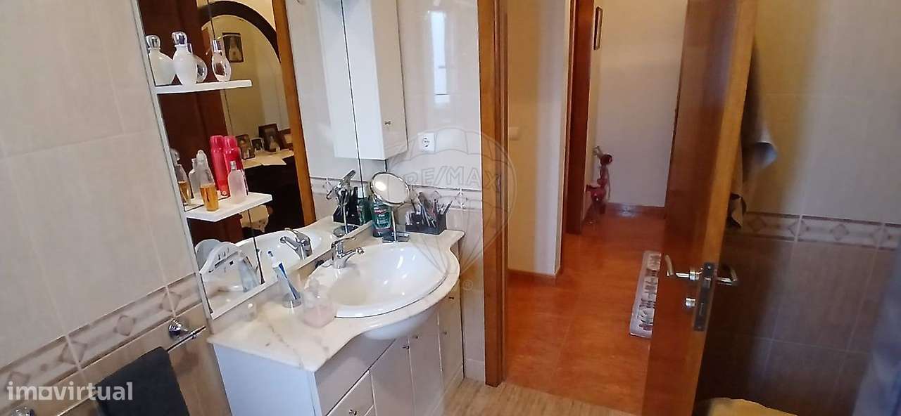 Moradia T4 para venda-22