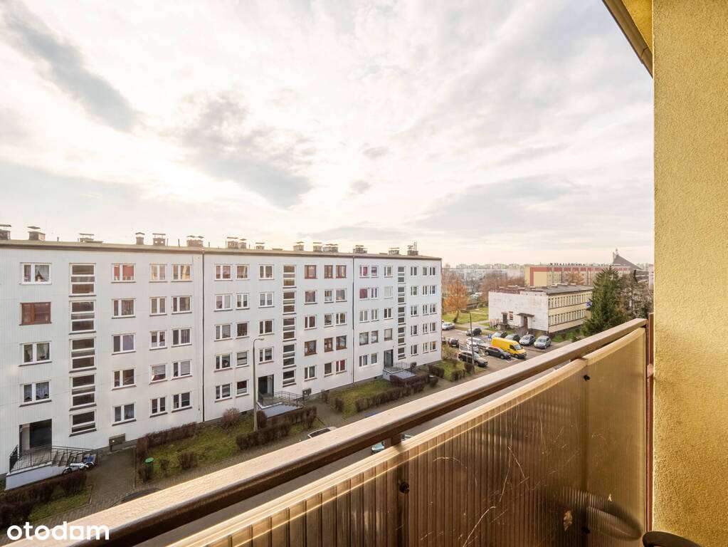 Kompaktowe Umeblowane w Bardzo Dobrej Lokalizacji - Pełny obrazek: 3/10