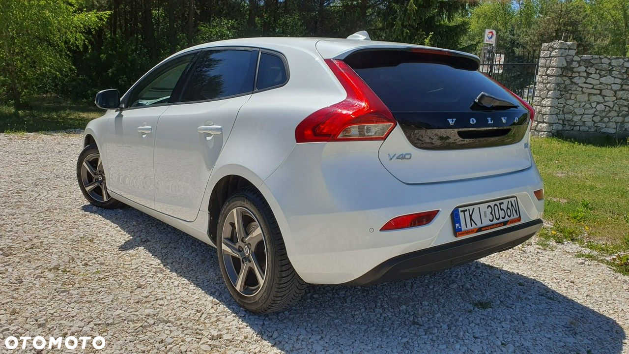 Volvo V40 - 5