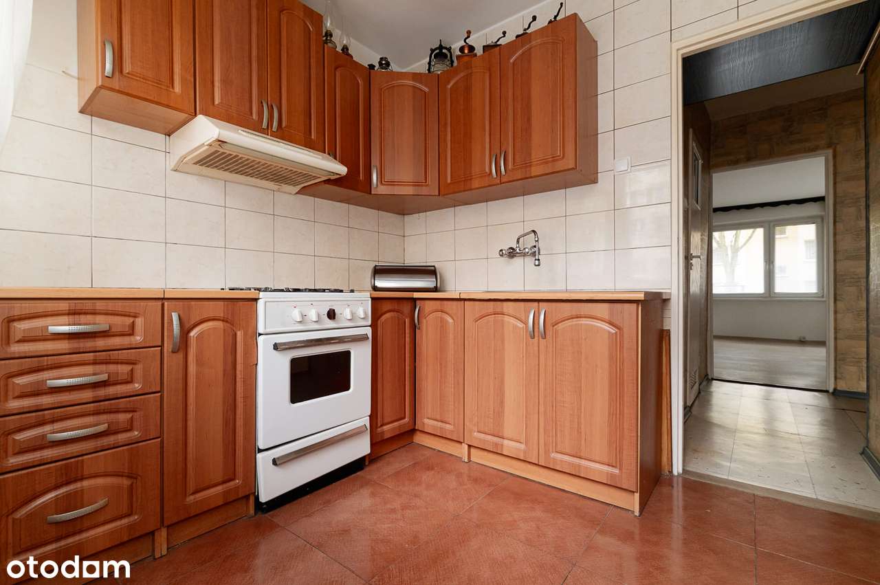 3 pokoje | 1 piętro | dwustronne |po remoncie klatki  | blisko centrum-6