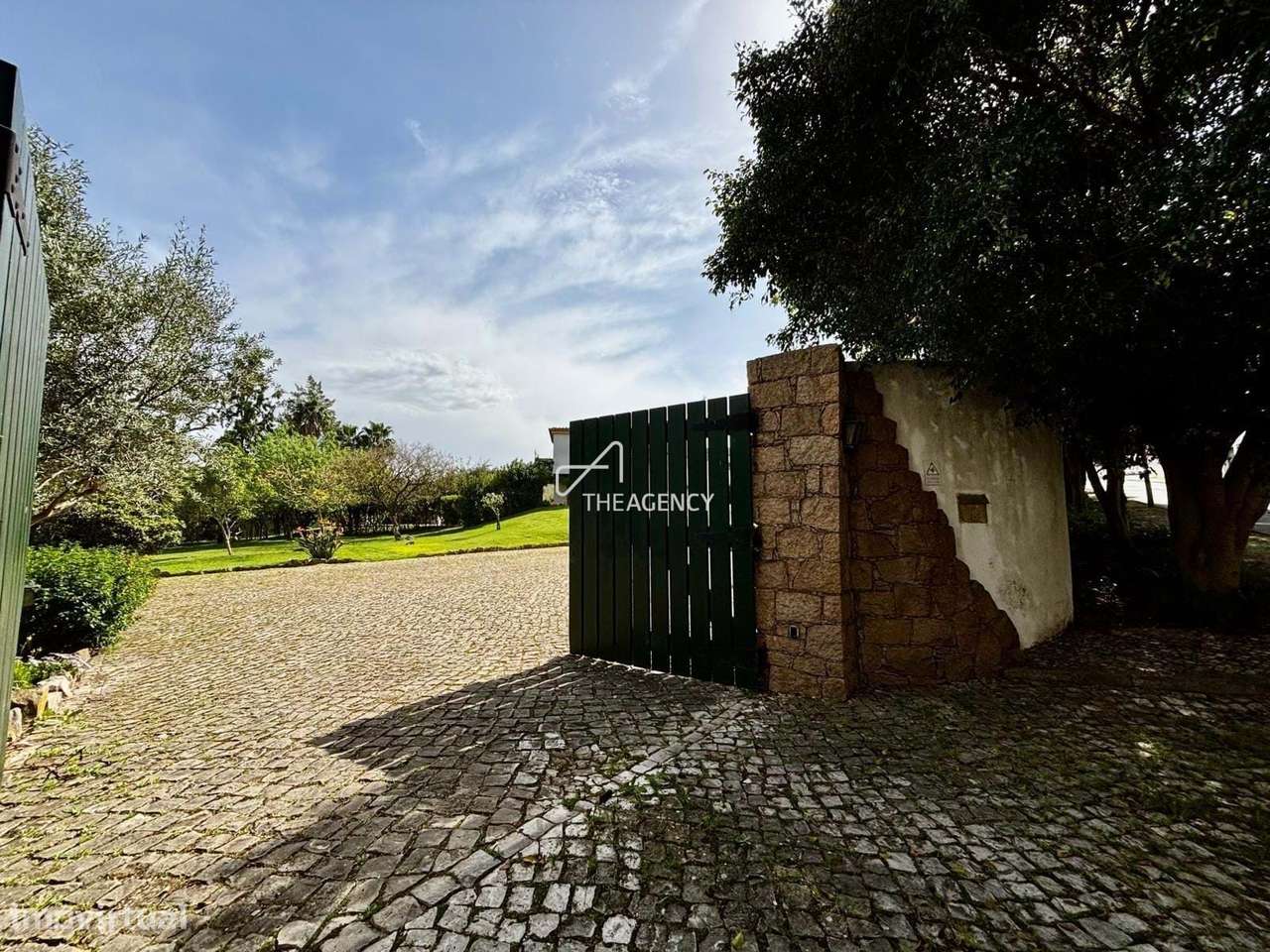 Quintinha com Piscina, Jardim, Lote 3.672m2  a 15 minutos de Lisboa - Grande imagem: 4/47