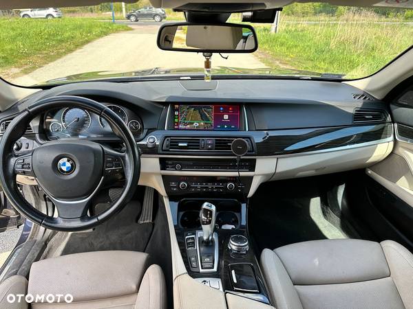 BMW Seria 5 530d xDrive Luxury Line - 17