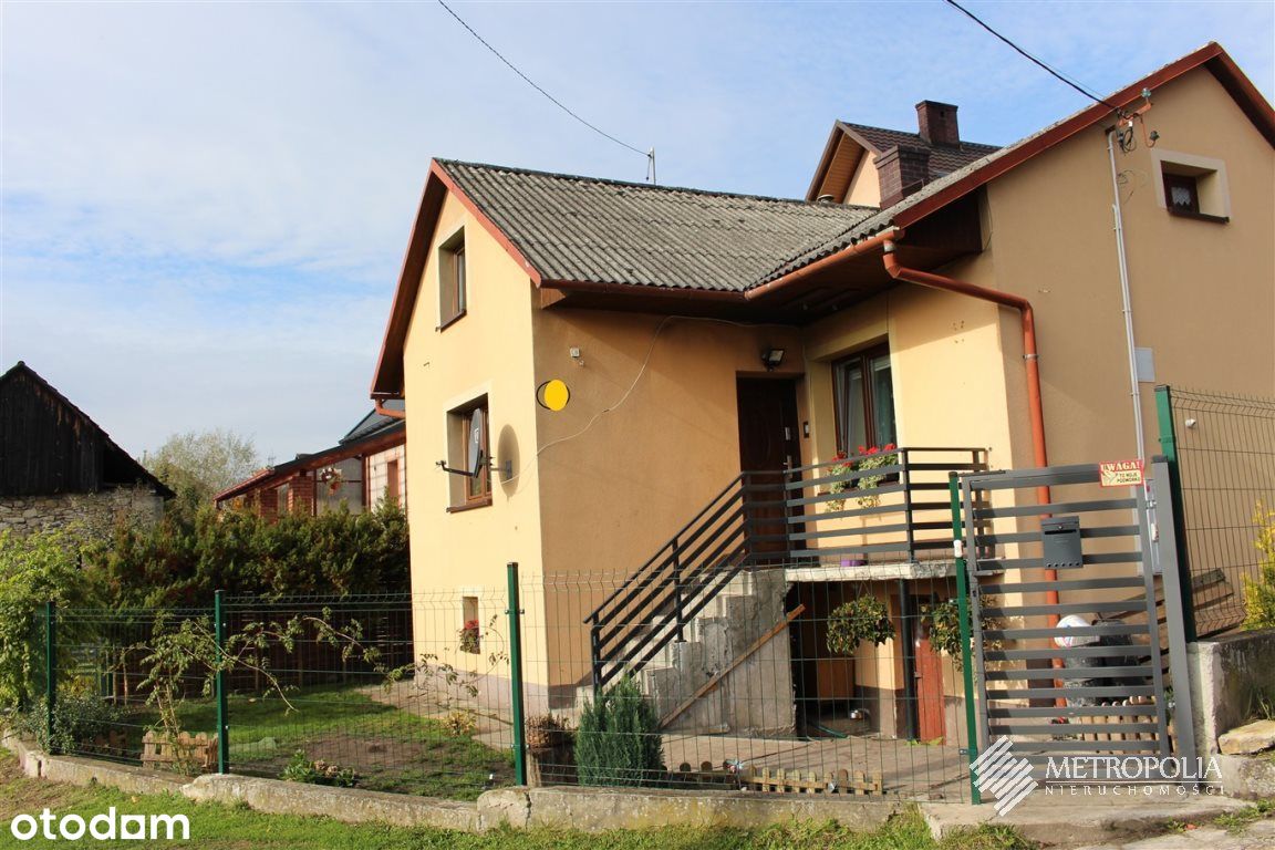 Dom, 68 m², Zagórze
