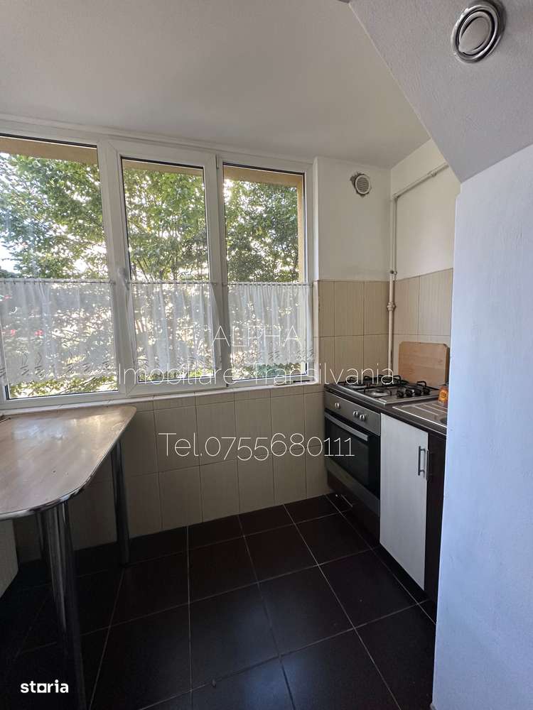 Apartament 3 camere, etaj 1, zona Profi City Bradet-5