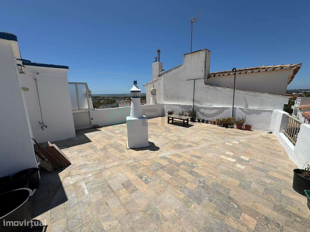 Apartamento t1 à venda na Rua da Capelinha-20