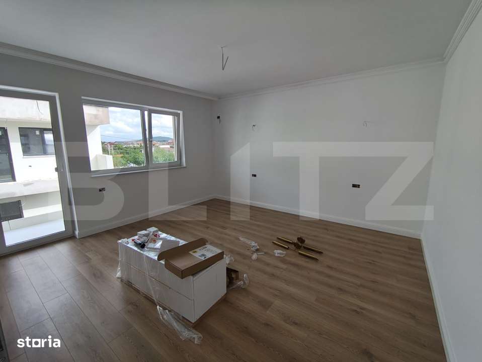 Apartament modern pe doua niveluri in Sanmartin loc de parcare/gradina - Imagine principală: 5/19