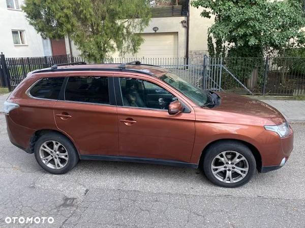 Mitsubishi Outlander 2.2 DI-D 2WD Invite - 5