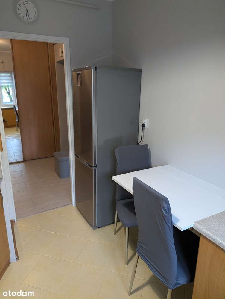 Dwupokojowe mieszkanie z balkonem (Nowe Miasto, ul. Pułaskiego) - Pełny obrazek: 5/9