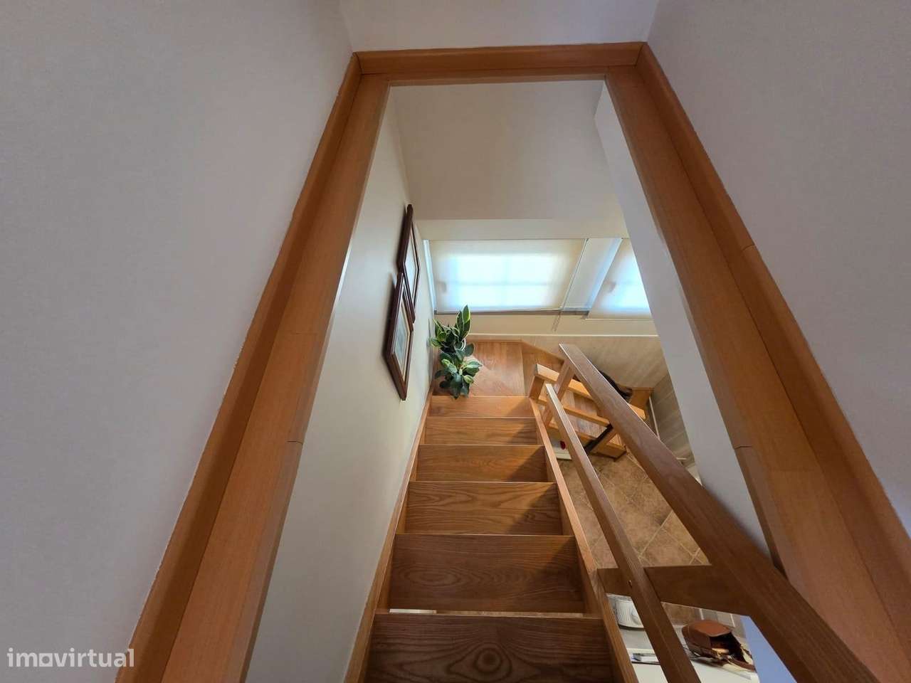 Moradia T2+1 com Anexo Independente, Jardim e Garagem – Rinchoa-40