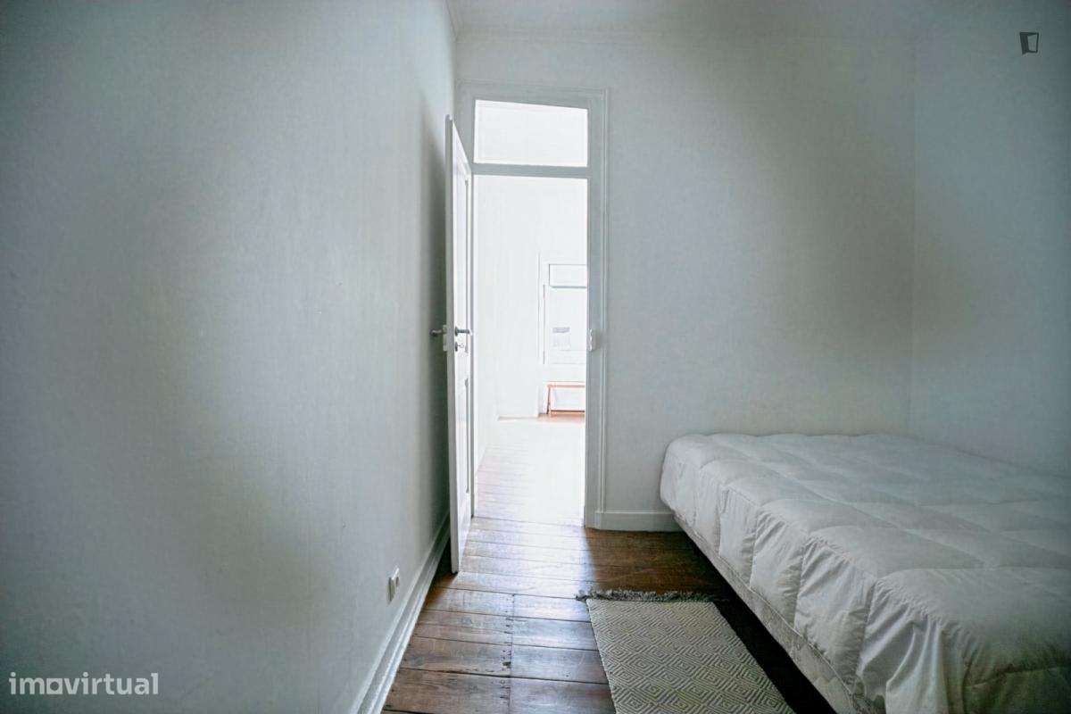 Quarto - localizado em Picoas Lisbon - Grande imagem: 4/30