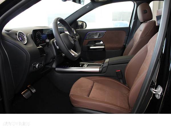 Mercedes-Benz GLA 200 d 4Matic 8G-DCT AMG Line - 22