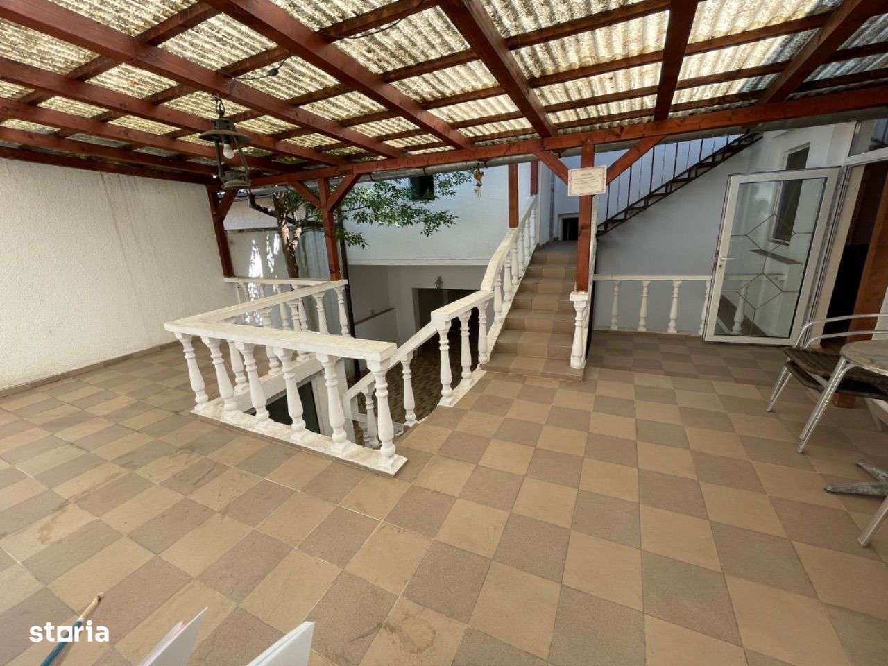 Casa de Vânzare pe strada principală(Bujac) - Imagine principală: 4/17