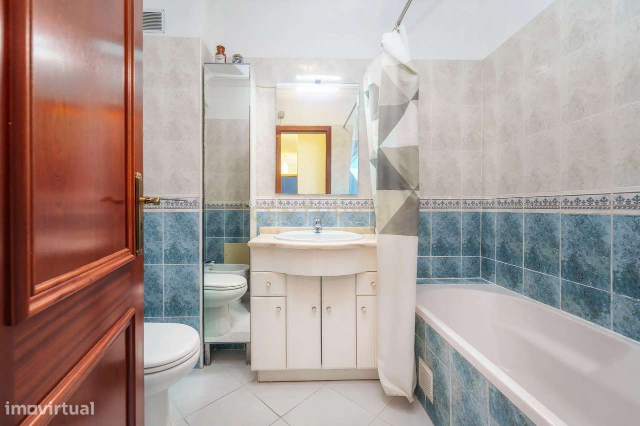 APARTAMENTO T2 | PRONTO A HABITAR | PERTO DO RIA SHOPPING | OLHÃO-5