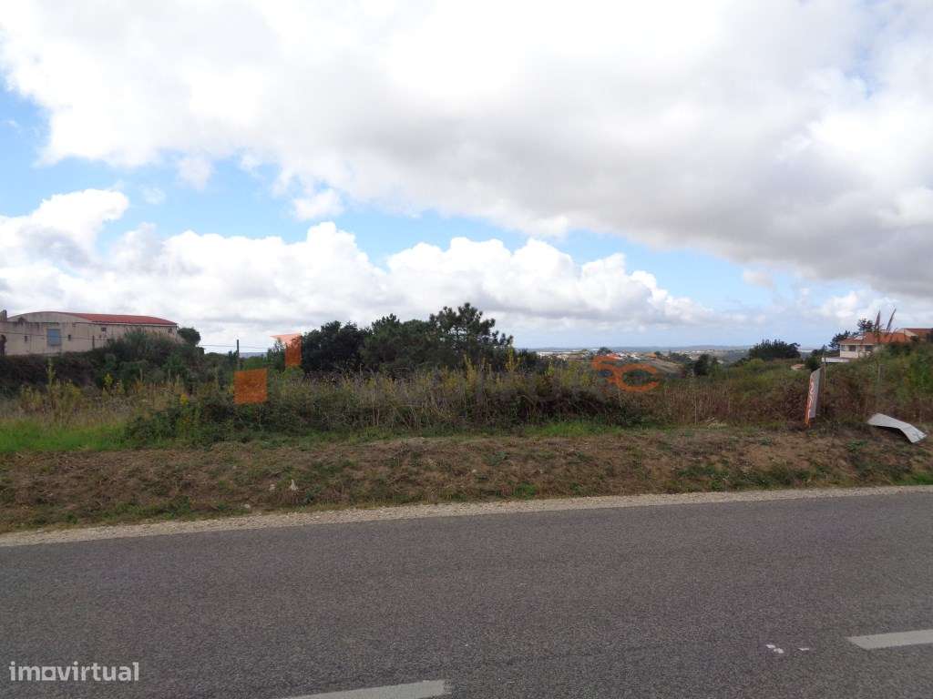 Terreno de 4440 m2 com vista para a Lagoa de Óbidos-1