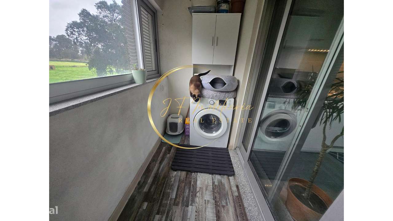 Apartamento T3 em Esgueira-10