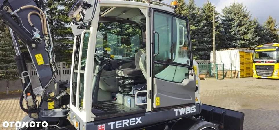 Terex TW85  rototilt z szczypcami webasto super  stan 4 łyżki widły - 36