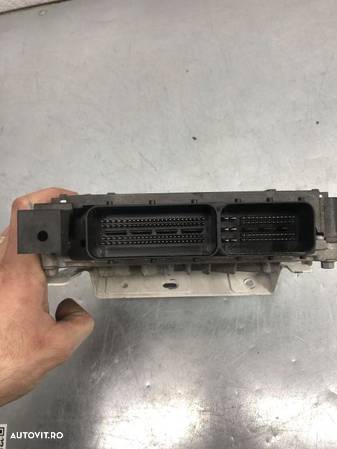 Calculator motor ecu Volvo V70 2.4D Manual, 175cp - 2