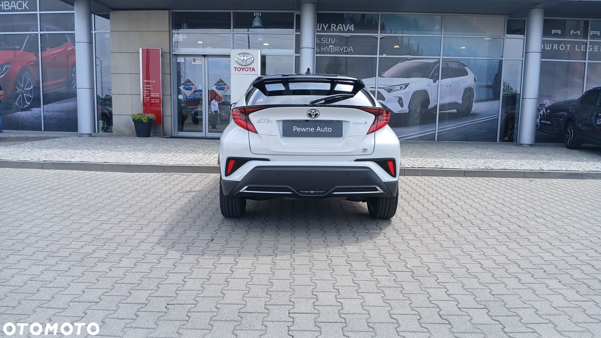 Toyota C-HR - 4