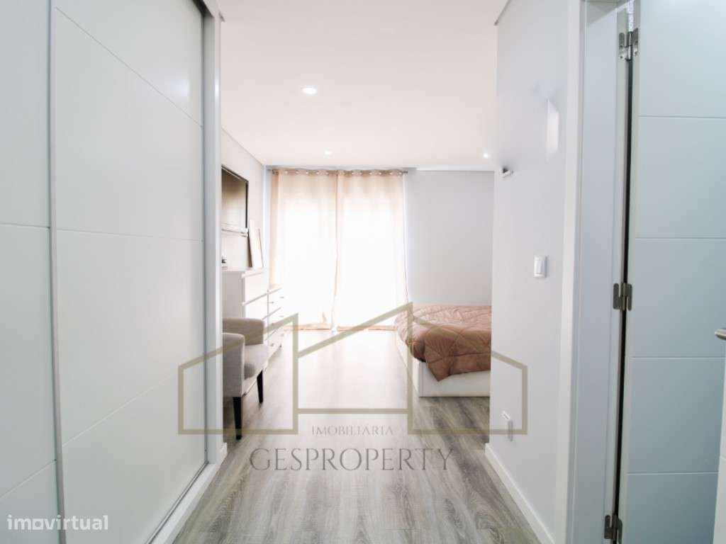 Moradia T3 nos Redondos, em Fernão Ferro-41