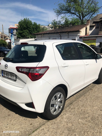 Toyota Yaris - 11