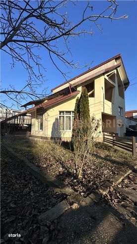 Casa de vanzare, zona Branduselor-1