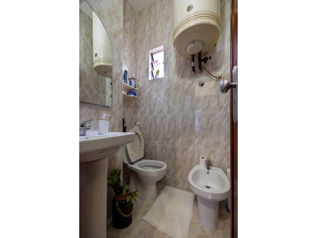 T3 com Terraço nas Antas - Elegância, Localização e Versatilidade P...-6