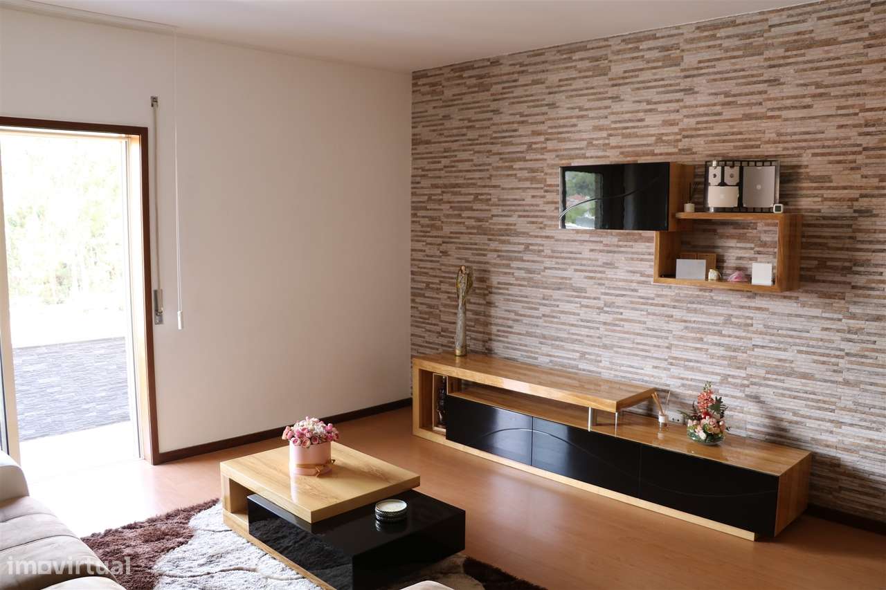 Apartamento T2 Venda em Lustosa e Barrosas (Santo Estêvão),Lousada-18