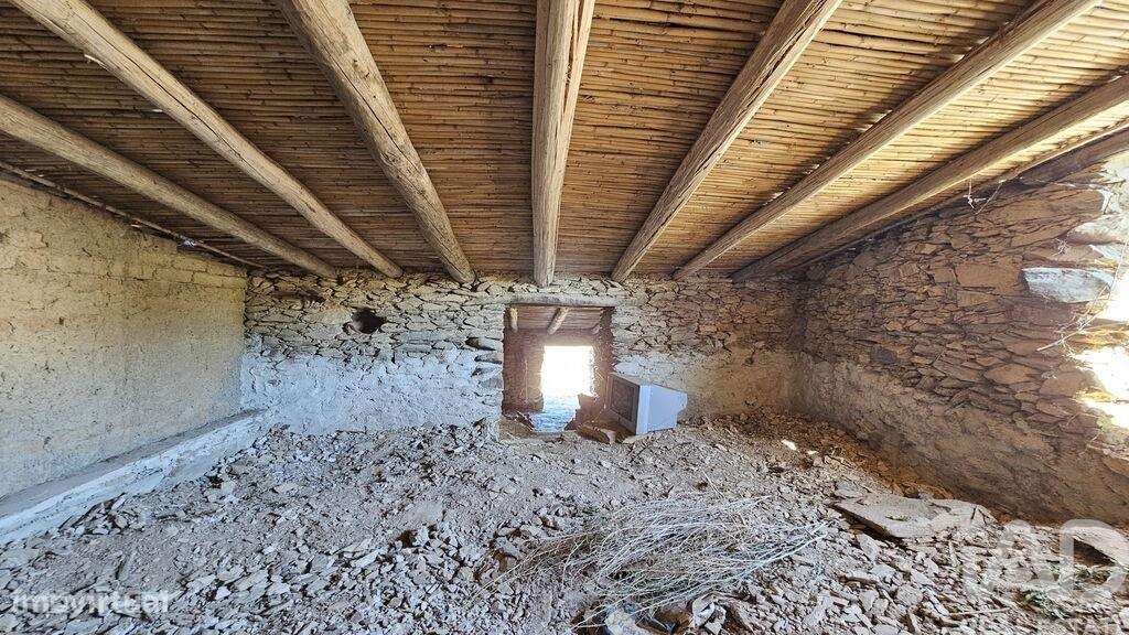 Terreno em Alcoutim e Pereiro de 276,00 m2 - Grande imagem: 3/20