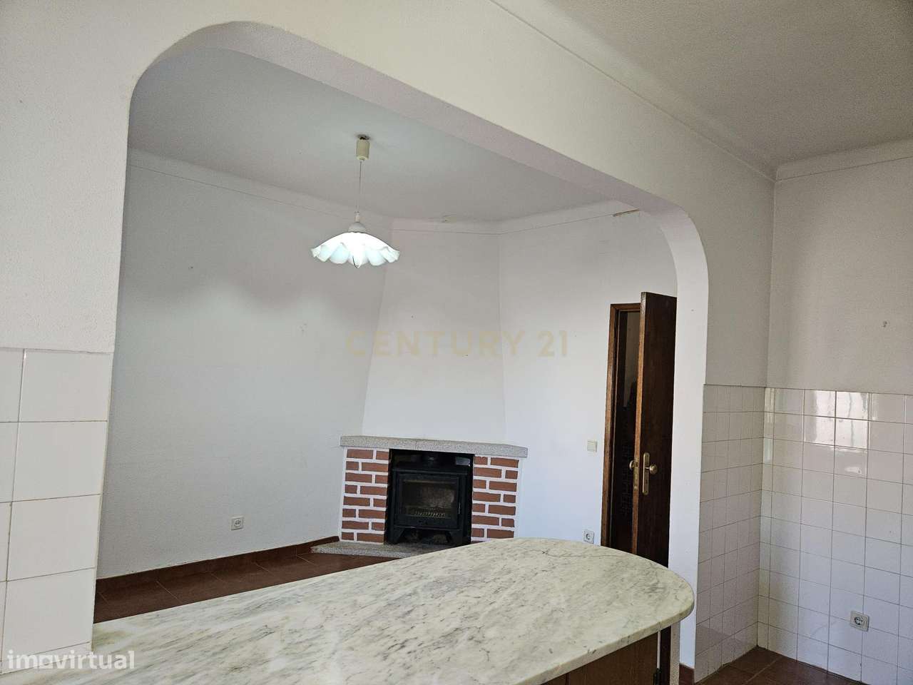 Apartamento T4 duplex em Alcains, Castelo Branco - Grande imagem: 3/29