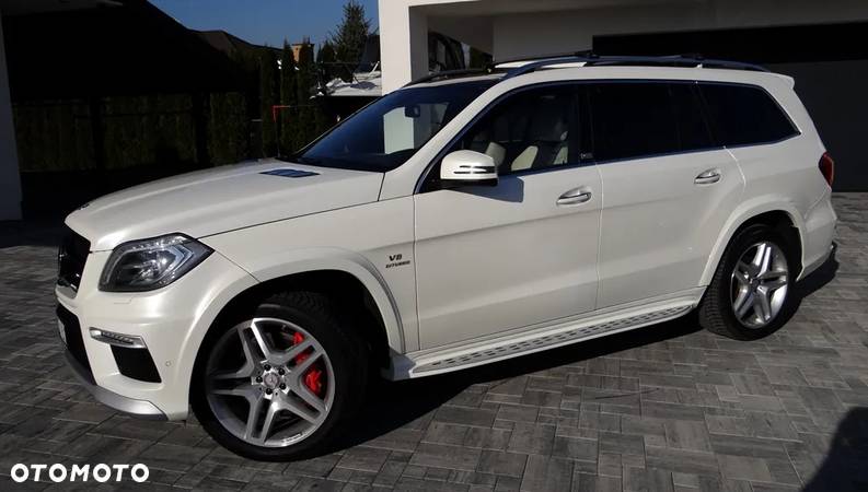 Mercedes-Benz GL 63 AMG - 13