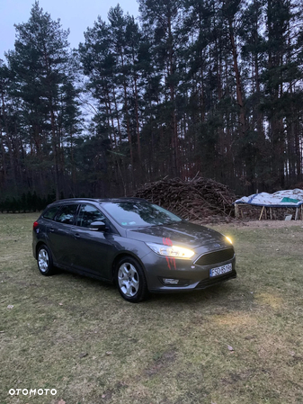 Ford Focus 1.0 EcoBoost Connected - 13